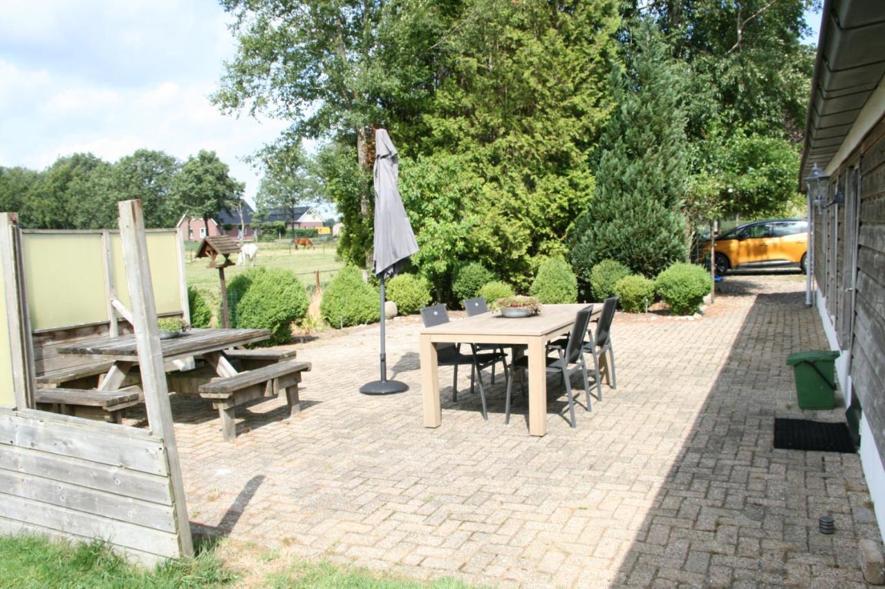 Vakantiewoning Grensgebied Groningen/Drenthe/Friesland Zevenhuizen  エクステリア 写真